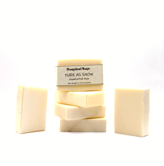 A rich, moisturizing, great lathering soap that contains no fragrances or dyes.